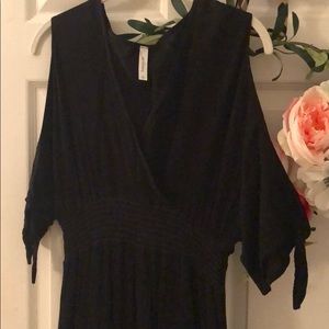 Francesca’s Gauzy Cold Shoulder Maxi Dress